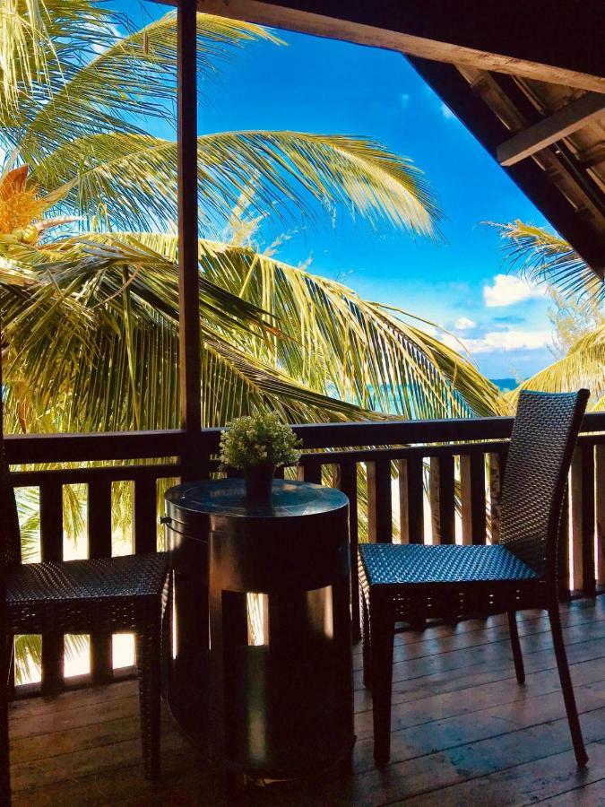Bayu Lestari Island Resort Mersing Zewnętrze zdjęcie